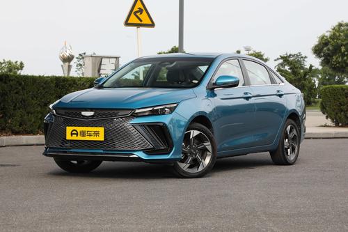 深度评测帝豪L 雷神Hi·X，配备慢充，百公里油耗低至3.8L