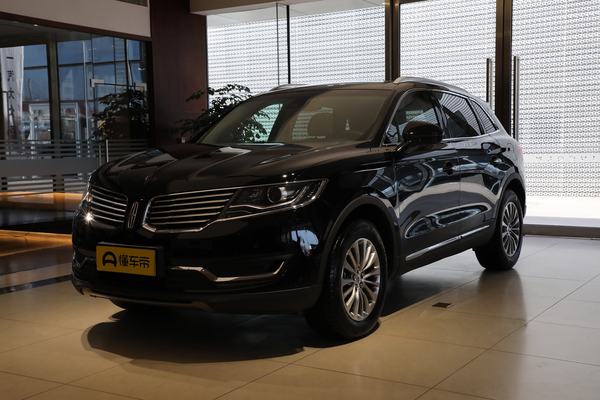 林肯MKX 2018款 2.0T 四驱尊雅版后排杯架_座椅配置图