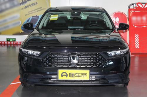 雅阁6月卖出11964台，提供主动降噪，家用通勤油耗表现如何？