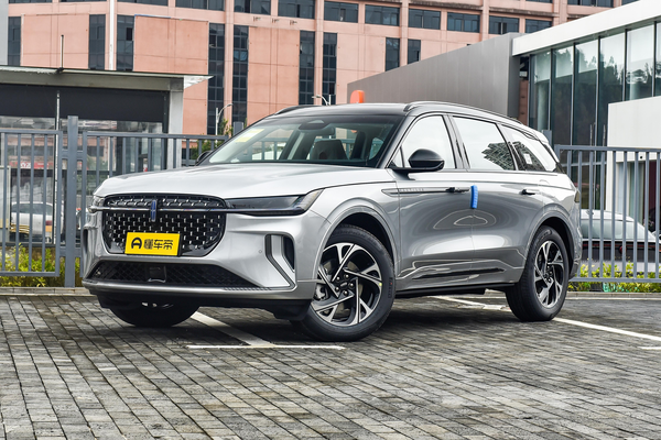 航海家 2025款 2.0T 四驱 尊睿混动版厂商_基本信息图