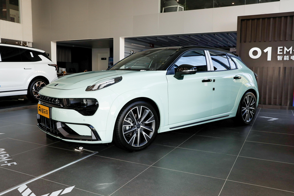领克02 Hatchback 2022款 2.0TD Hatchback 夏季限定版变速箱_基本信息图
