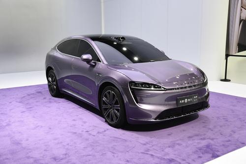 鸿蒙智界R7预热视频发布，内饰设计曝光，新车预计9月10日发布