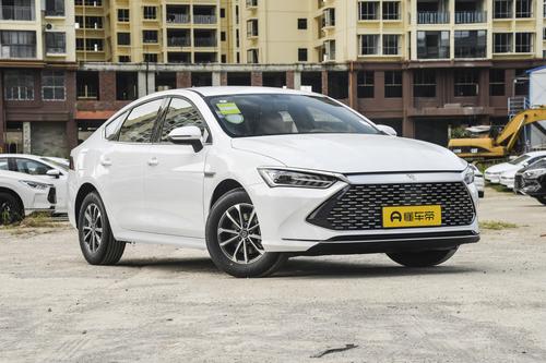 家用好帮手！秦PLUS DM-i：动力强油耗低，配置丰富，空间宽敞