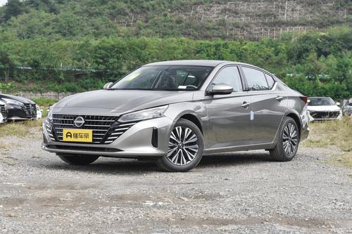 天籁12.78万起？限时送全险+动力总成终身质保，这是掀桌子了吗？