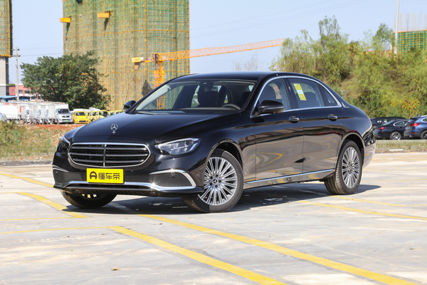 奔驰E级 2022款 E 300 L 时尚型 轿车变速箱_基本信息图