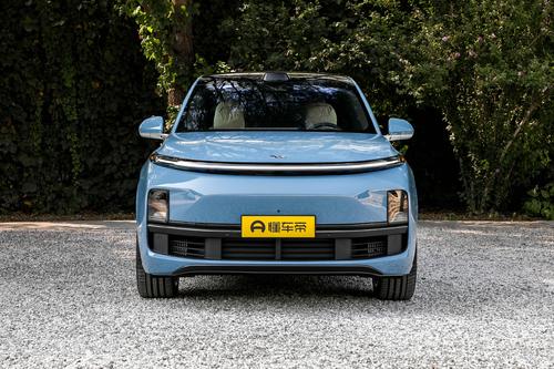 小编试驾理想L8