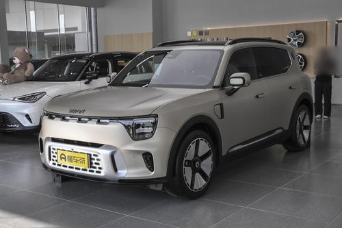 轴距2900mm，车长4705mm，续航570km，这台smart够大！