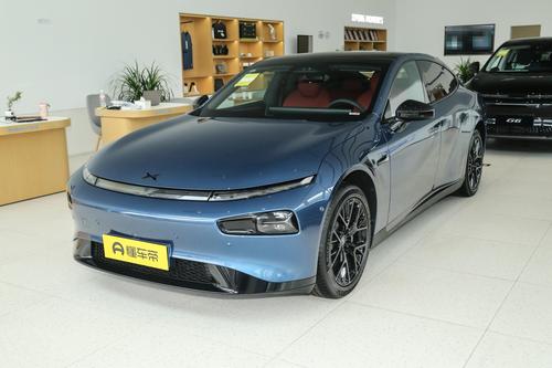 28.99万的剪刀门电车，续航702km+0首付0息，小鹏P7i如何？