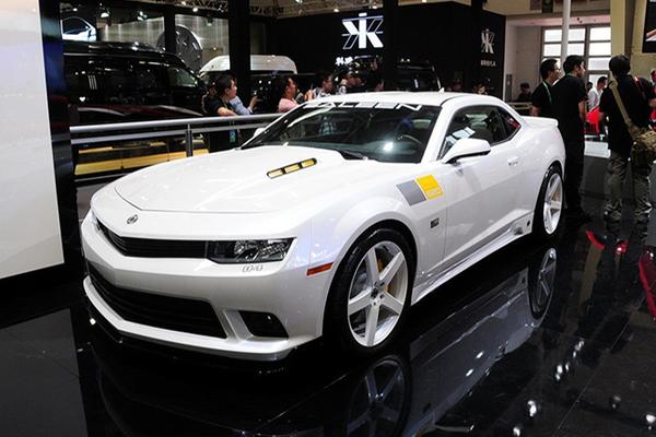 赛麟科迈罗 2015款 6.2T 豪华铂金版厂商_基本信息图