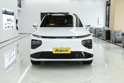 小鹏G9：续航可达702km，至高40000元限时优惠，6月销量2190台！