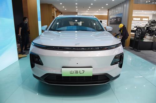 捷途山海L7上市，配1.5T插电混合动力系统，售价12.98万元起