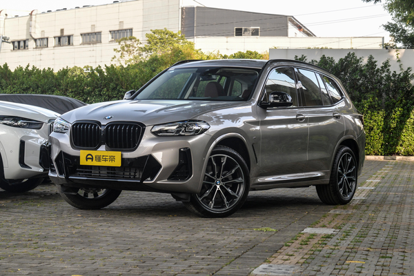宝马X3 2023款 xDrive30i 领先型 M曜夜套装四驱类型_底盘/转向图
