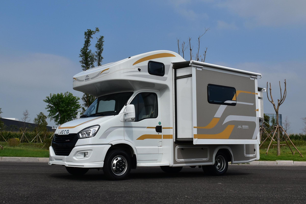 凯歌系列 2024款  老约翰之旅号双拓展厂商_基本信息图