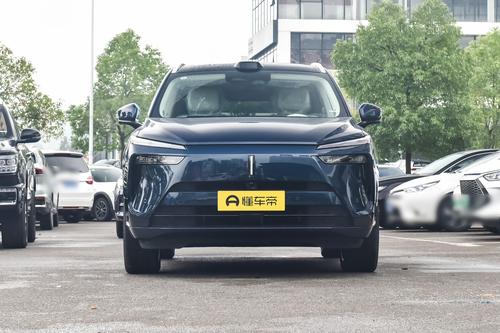 魏牌新SUV，长超5米1，配6座，纯电续航220km，带劲不？