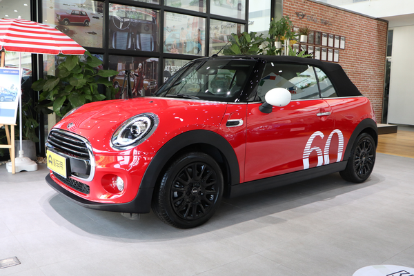MINI 2018款 1.5T COOPER CABRIO 经典派级别_基本信息图