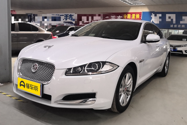 捷豹XF 2015款 XF 2.0T 80周年典藏风华版厂商_基本信息图
