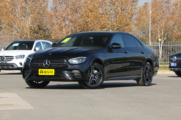 奔驰E级(进口) 2021款 E 260 豪华型运动版NEDC综合油耗(L/100km)_基本信息图