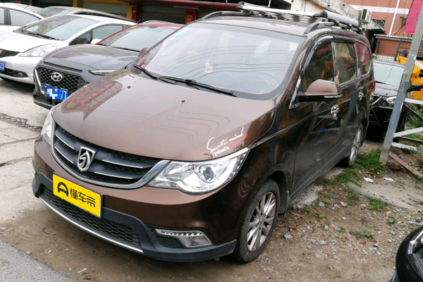 宝骏730 2014款 1.5L 手动豪华导航ESP版 7座厂商_基本信息图