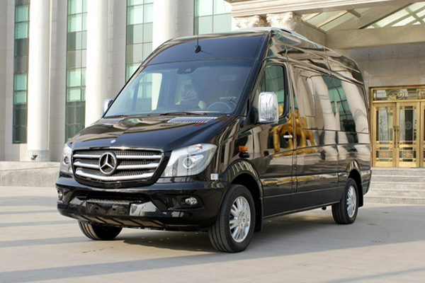 新凯凌特 2015款 3.5L 标准型厂商_基本信息图