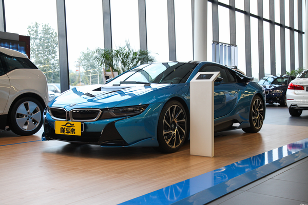 宝马i8 2014款 标准型厂商_基本信息图