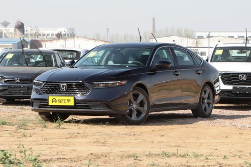 本田雅阁PHEV一万公里实测，翻山越岭无压力，家用轿车的可以看看