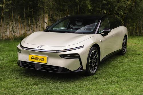 小鹏P7+即将于巴黎车展开启预售：会是家用出行的新选择吗？