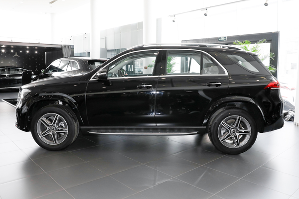 奔驰GLE 2023款 GLE 450 4MATIC 豪华型四驱类型_底盘/转向图