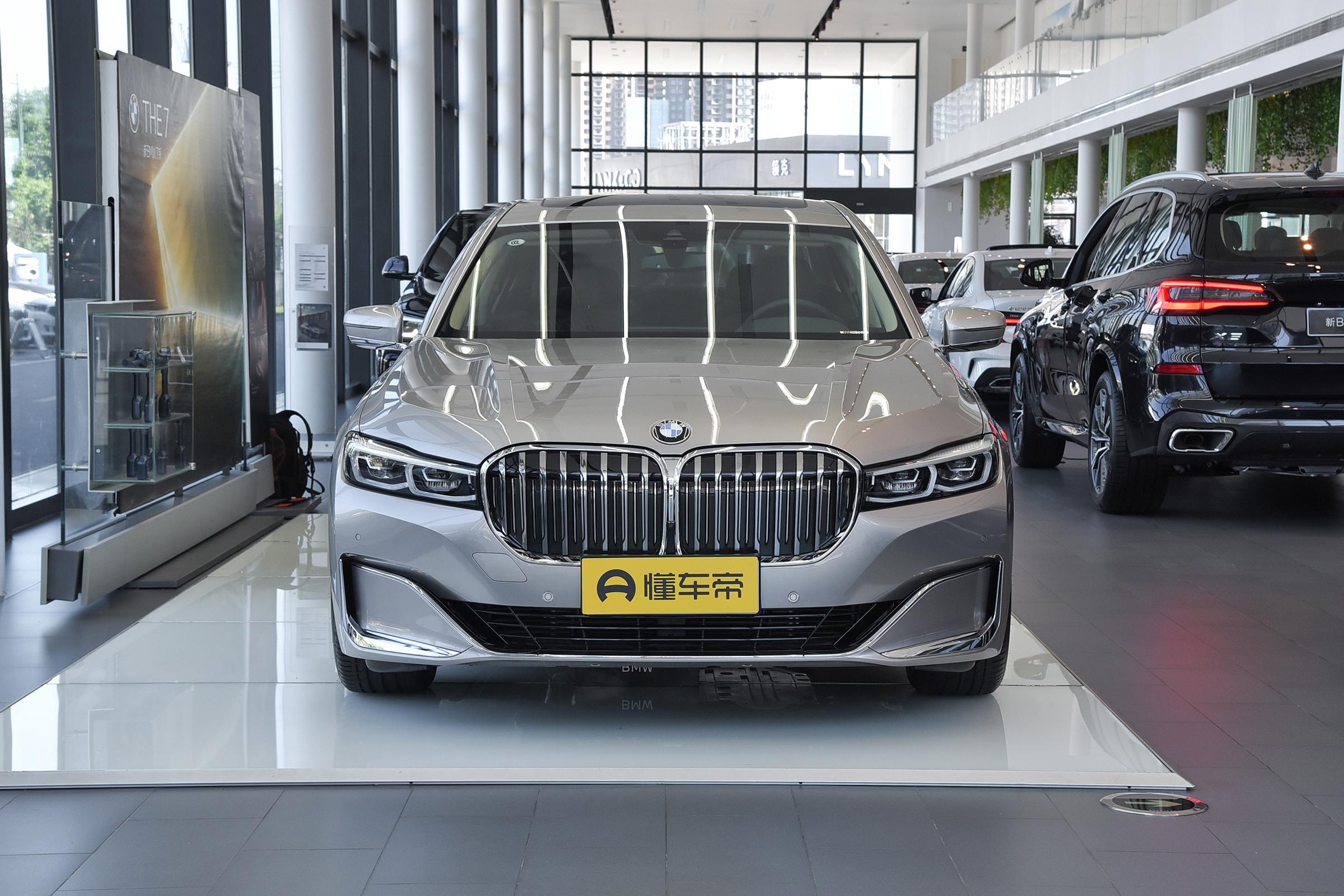 宝马7系壁纸_宝马7系_宝马7系外观图片_4/4106张图片_宝马7系开士米银