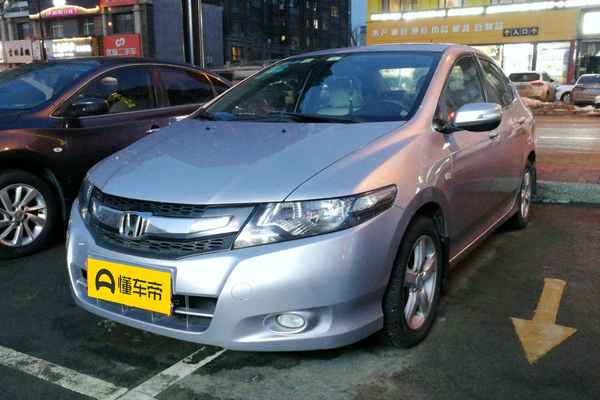 锋范经典 2011款 1.5L 手动精英品致版长x宽x高(mm)_基本信息图