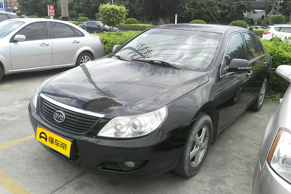 比亚迪F6 2009款 新财富版 2.0L 手动尊贵型气缸排列形式_发动机图