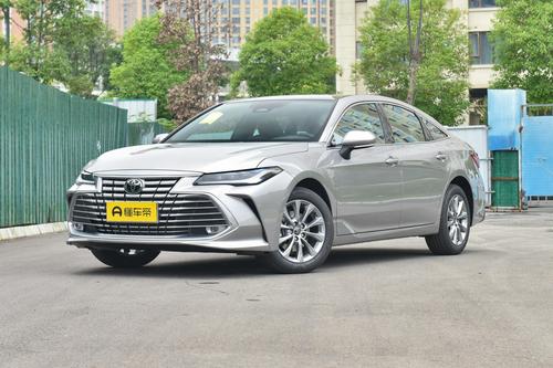 月销量11729辆，定位中型车，体验丰田亚洲龙