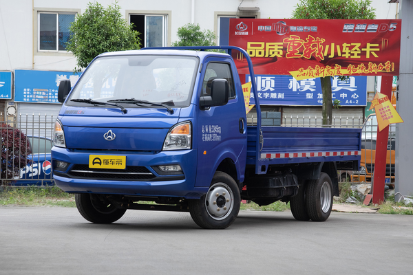 跨越者D5 2019款 1.8L PLUS中配型单排后双轮加长货箱厂商_基本信息图