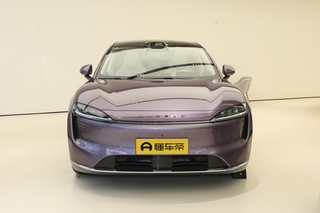 奇瑞联合华为造车，这车标配800V快充+空气悬挂，竞争Model Y图8