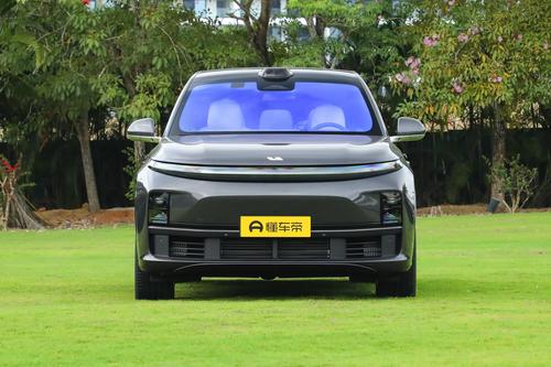 理想L7：售30.18万元起，车长5050mm，家用值得选吗？