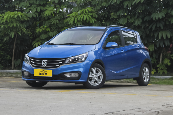 宝骏310 2017款 1.5L 手动豪华型厂商_基本信息图