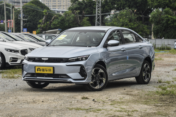帝豪L HiP 2024款 1.5TD-DHT Pro 冠军版 100KM 卓越型最大扭矩(N·m)_基本信息图