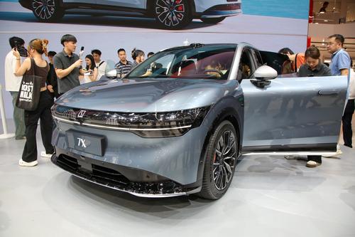 成都车展 | 预售23.99万起，配浩瀚智驾2.0，全系800伏高压架构