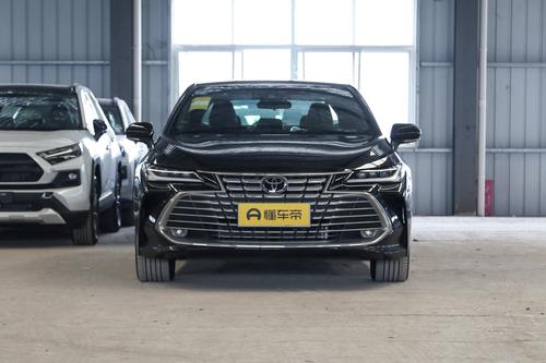 2.0L智能电混双擎，油耗低至4.31L，丰田亚洲龙值得买吗？