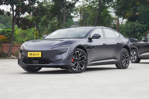 阿维塔12对比小米SU7，两车乘坐感受与行驶感受有何不同？