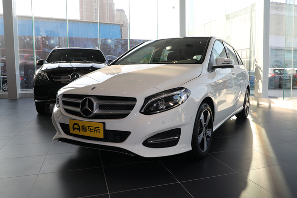 奔驰B级 2019款 B 200 时尚型	厂商_基本信息图