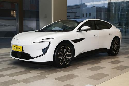 同级唯一增程轿车，阿维塔12增程版上市，限时售25.99万元起