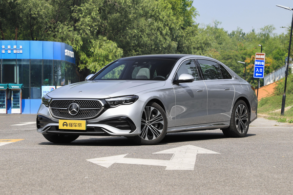 奔驰E级PHEV 2024款 E 350 e L 运动轿车日间行车灯_灯光配置图