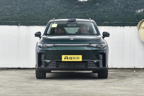 定位中大型SUV，增程/纯电可选，零跑C16值得入手吗？