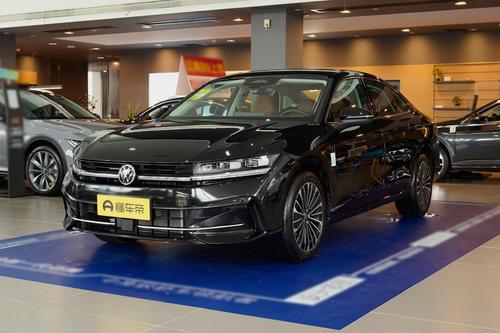 B9迈腾实力如何？17.99万起，配2.0T+7挡双离合