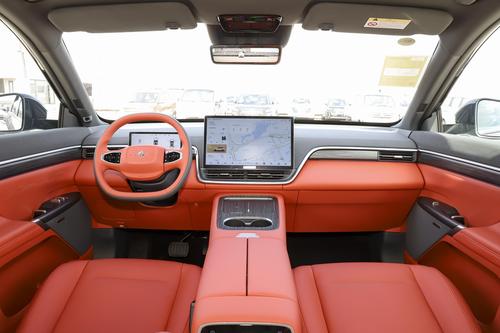 20万出头买六座中大型SUV，东风奕派eπ008值得入手吗？