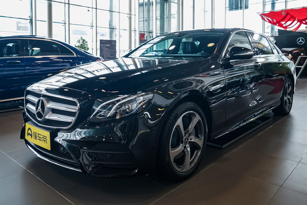 奔驰E级 2019款 改款 E 300 L 运动豪华型铝合金轮毂_外部配置图