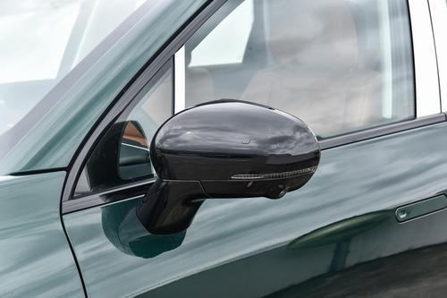 家用六座SUV推荐！轴距2825mm，配14.6寸大屏，售15.58万起