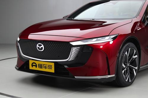 马自达搞了台新能源，无框车门+电动尾翼，纯电增程都有，能火？