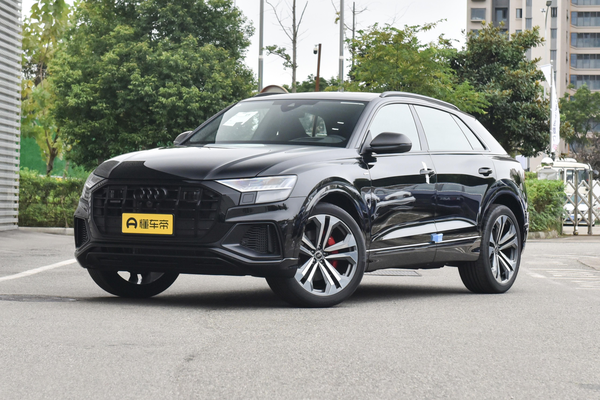 奥迪Q8 2023款 55 TFSI 尊享动感型轴距(mm)_车身图