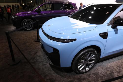 解读零跑B10：8650智驾芯片+激光雷达，定位15万级，预计明年上市